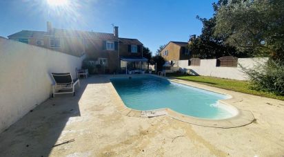 House 6 rooms of 115 m² in Avignon (84000)