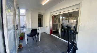 Maison 6 pièces de 115 m² à Avignon (84000)