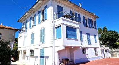 Apartment 7 rooms of 198 m² in Nice (06000)