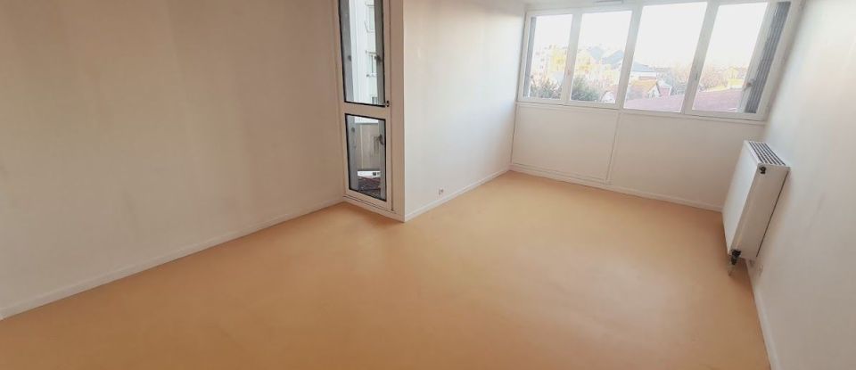 Apartment 5 rooms of 101 m² in Créteil (94000)
