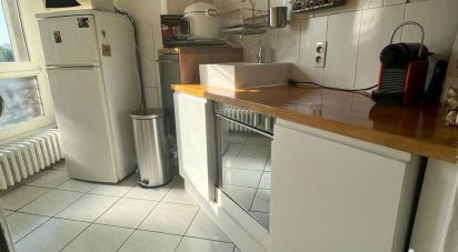 Apartment 3 rooms of 56 m² in Alfortville (94140)