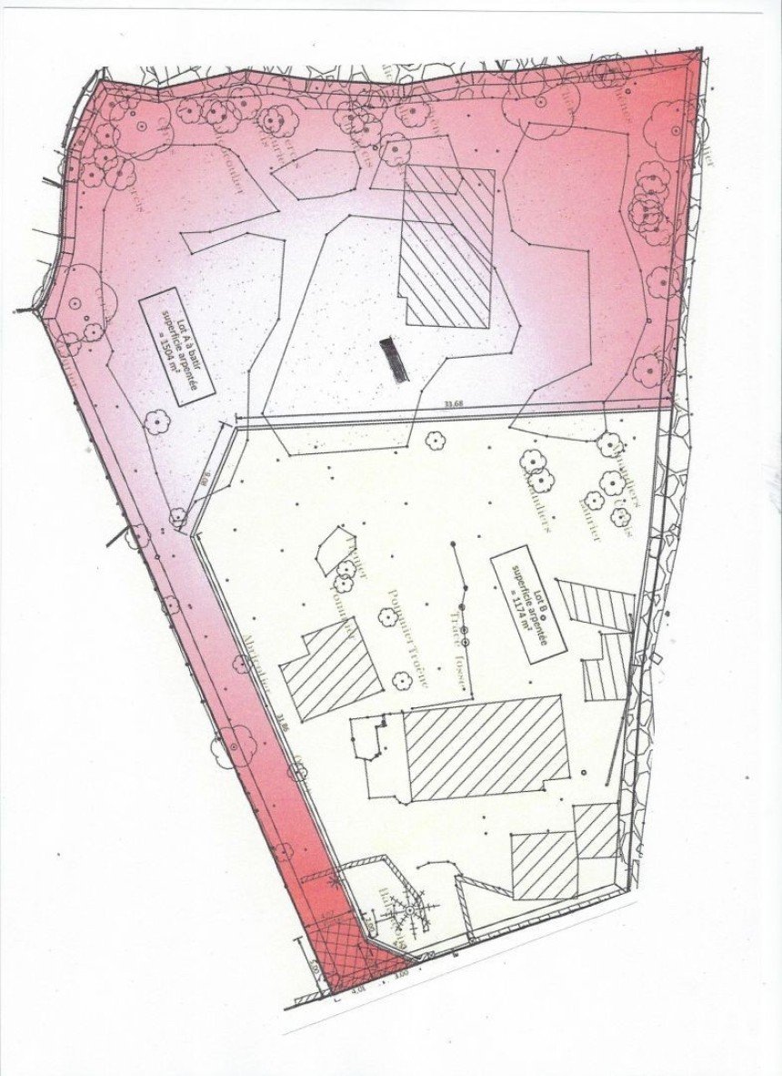 Land of 1,504 m² in Nîmes (30900)