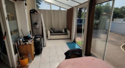 House 6 rooms of 100 m² in Montreuil (85200)