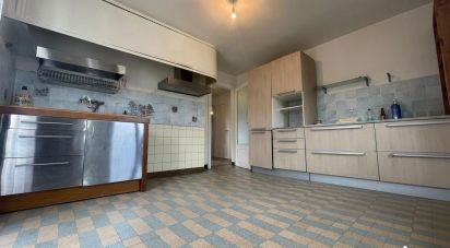 House 5 rooms of 122 m² in Ferney-Voltaire (01210)