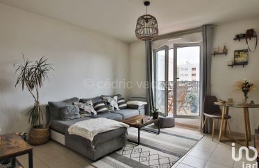 Appartement 2 pièces de 41 m² à Chilly-Mazarin (91380)