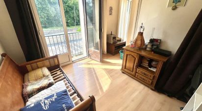 Apartment 3 rooms of 66 m² in Trappes (78190)