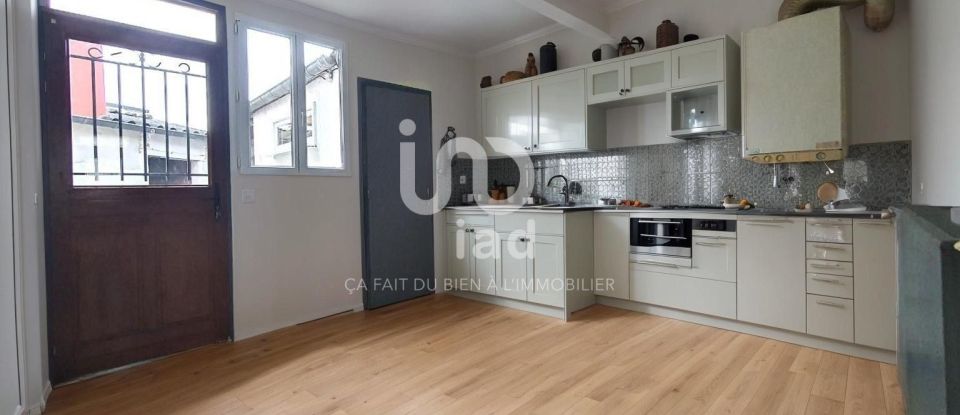 House 3 rooms of 47 m² in Abbeville (80100)