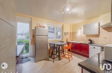 Apartment 3 rooms of 71 m² in Montigny-lès-Metz (57950)