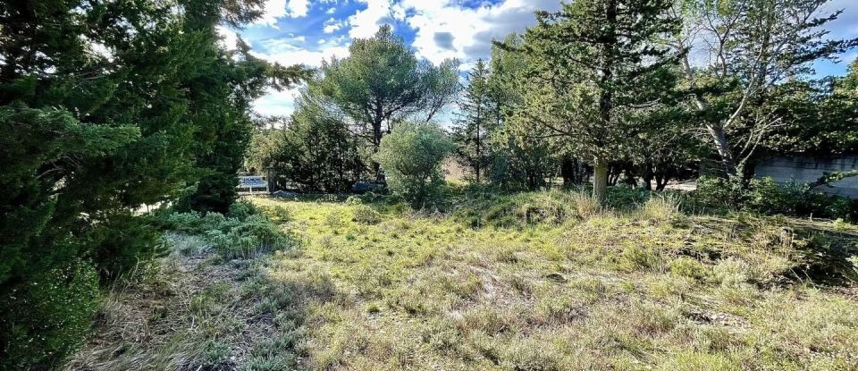 Land of 1,415 m² in Les Angles (30133)