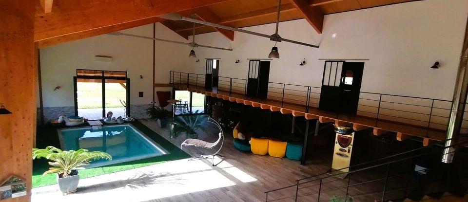 House 10 rooms of 600 m² in Tarbes (65000)