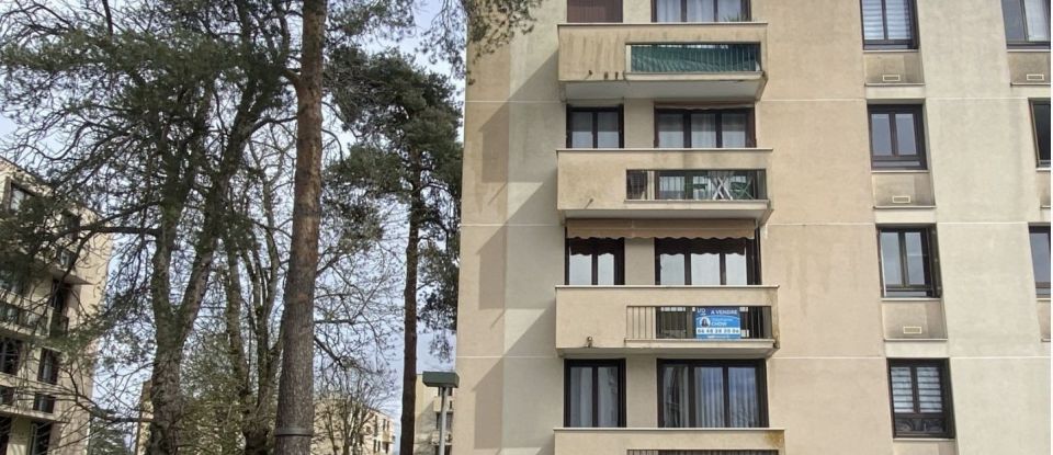 Apartment 5 rooms of 96 m² in Rambouillet (78120)