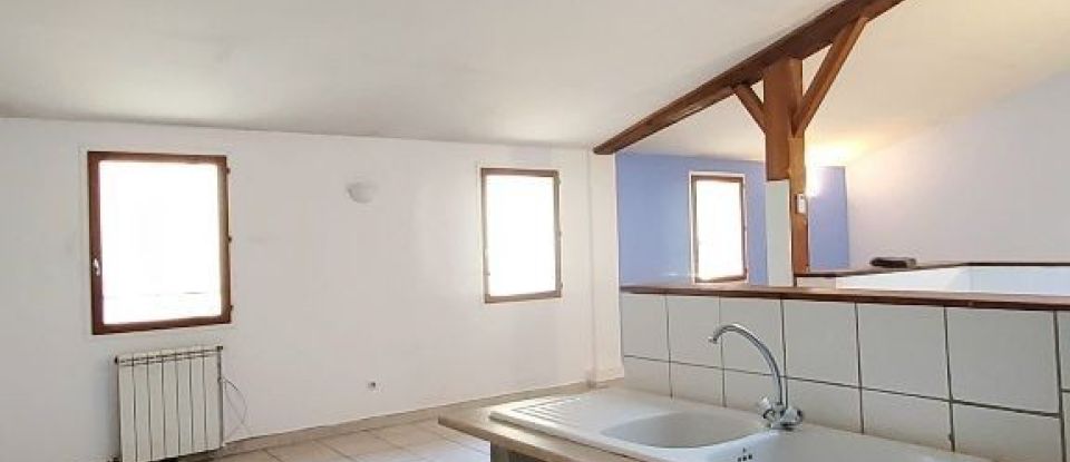 House 4 rooms of 81 m² in Le Vigan (30120)