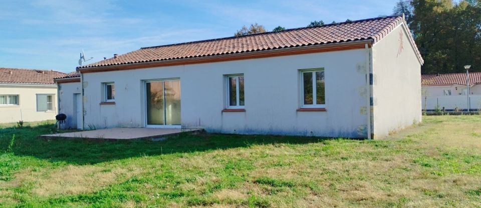 House 5 rooms of 106 m² in Pompogne (47420)