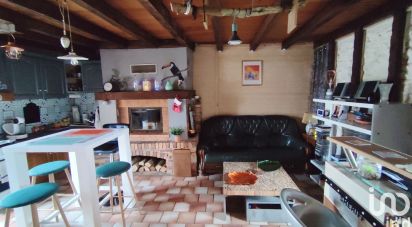 House 2 rooms of 62 m² in Chavin (36200)
