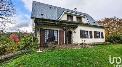 Traditional house 7 rooms of 159 m² in Laurière (87370)