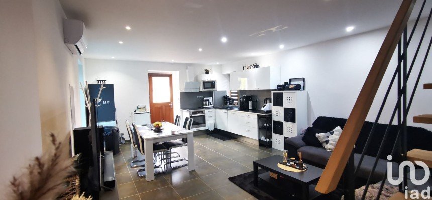 House 3 rooms of 90 m² in Saint-Georges-de-Commiers (38450)