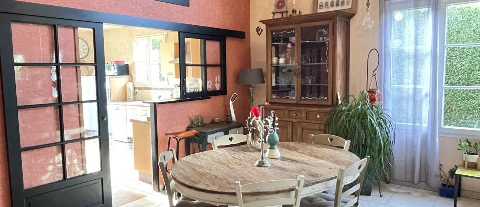 House 8 rooms of 193 m² in Chantonnay (85110)
