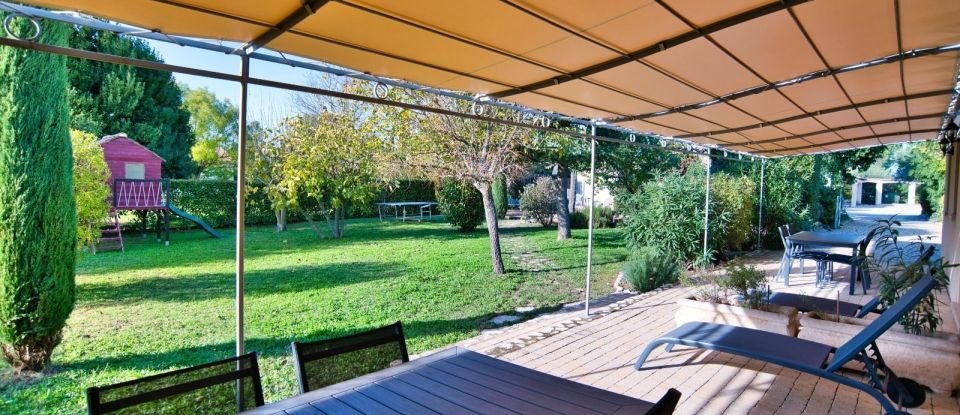 Country house 5 rooms of 165 m² in Bourdic (30190)