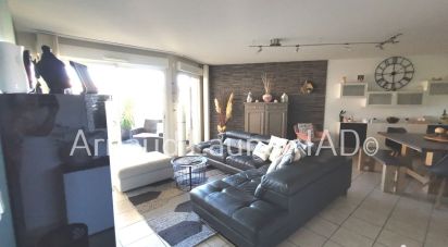Apartment 4 rooms of 98 m² in Hyères (83400)