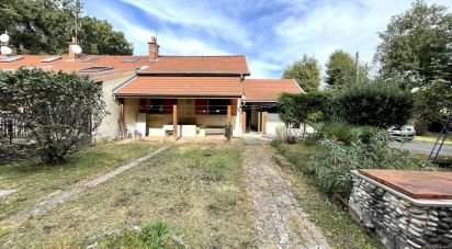 House 4 rooms of 89 m² in Champ-sur-Drac (38560)