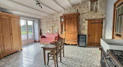 House 10 rooms of 250 m² in Breuil-Magné (17870)