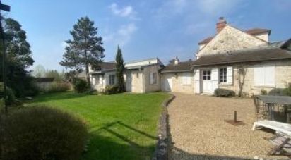 House 6 rooms of 135 m² in Apremont (60300)