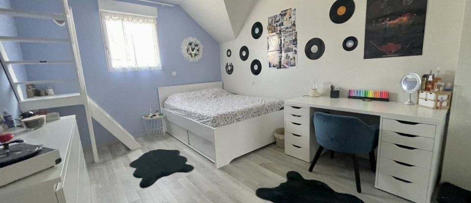 Apartment 6 rooms of 155 m² in Nogentel (02400)