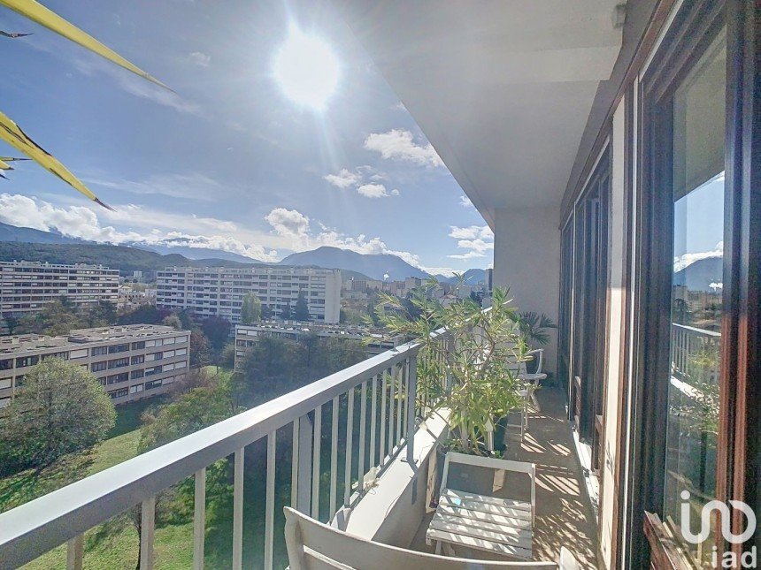 Apartment 5 rooms of 119 m² in Échirolles (38130)