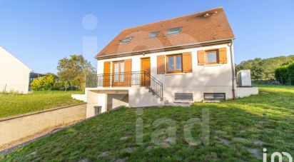 House 6 rooms of 140 m² in Canly (60680)