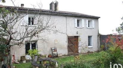 House 6 rooms of 170 m² in Le Pout (33670)