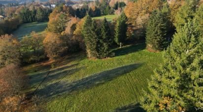 Land of 1,110 m² in Saint-Priest-Taurion (87480)