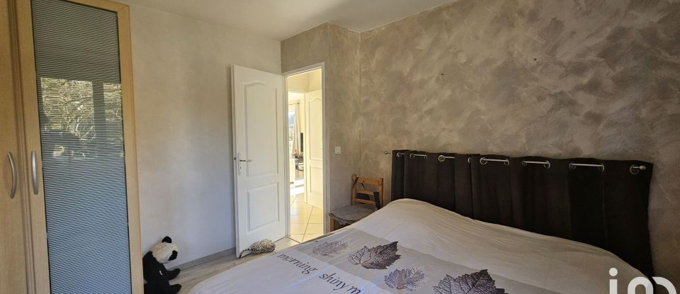 Maison 5 pièces de 106 m² à Sansac-de-Marmiesse (15130)