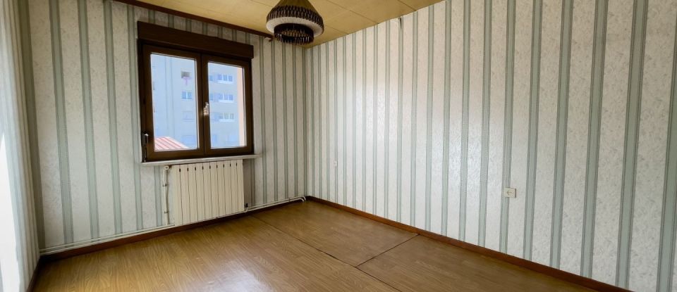 House 5 rooms of 100 m² in Freyming-Merlebach (57800)