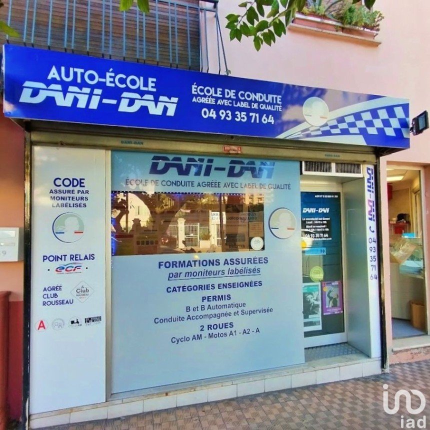 Commercial walls of 52 m² in Menton (06500)
