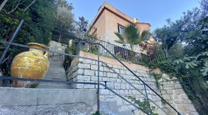 House 4 rooms of 135 m² in Grasse (06130)