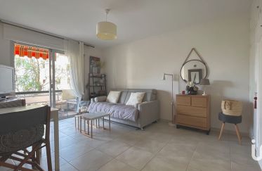 Apartment 1 room of 31 m² in Sanary-sur-Mer (83110)