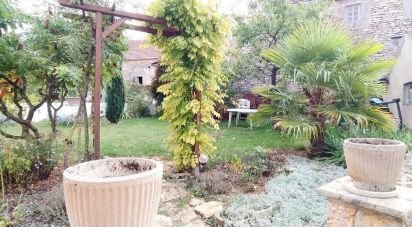 House 4 rooms of 83 m² in Montillot (89660)
