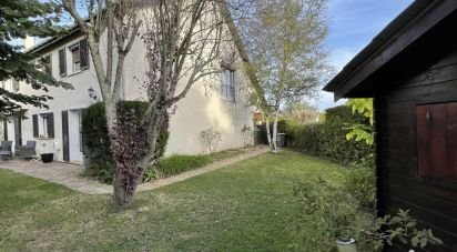 House 10 rooms of 225 m² in Soisy-sur-Seine (91450)