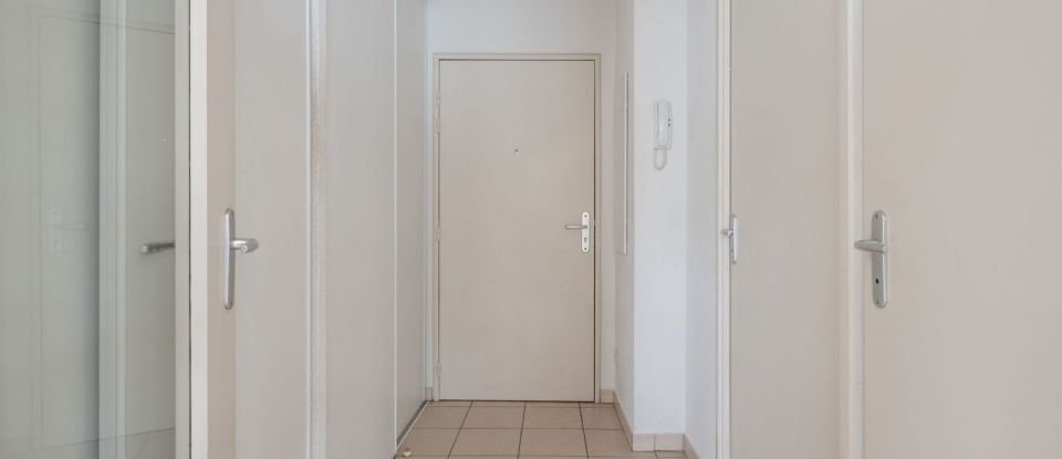 Apartment 1 room of 38 m² in Grenoble (38100)