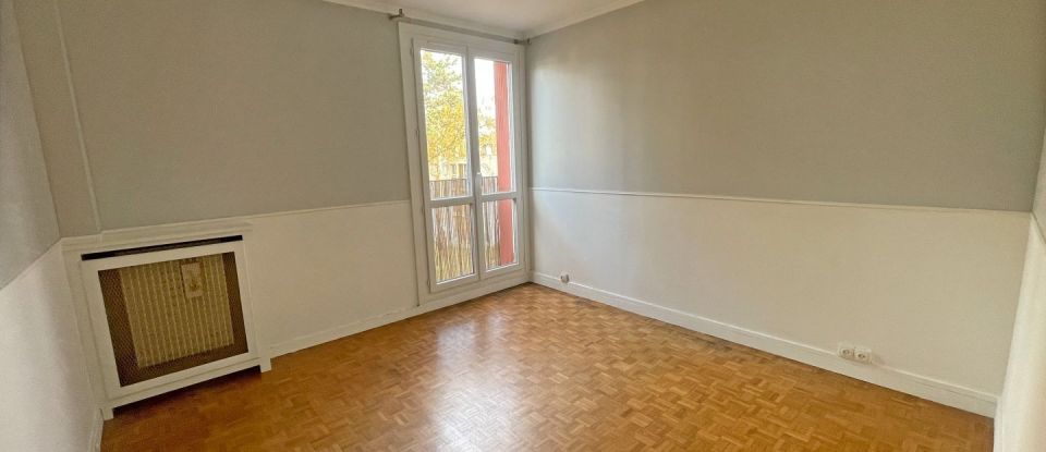 Apartment 3 rooms of 66 m² in Gif-sur-Yvette (91190)