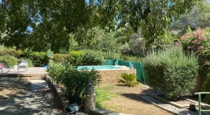 House 5 rooms of 115 m² in Nîmes (30900)
