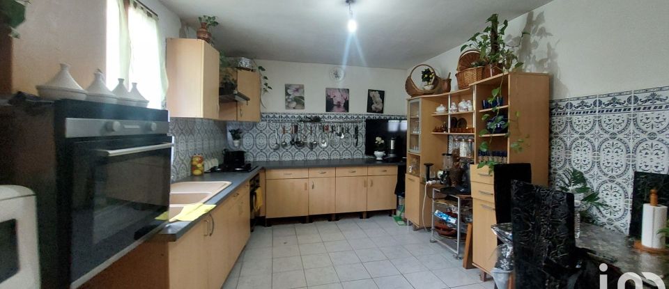 Maison 4 pièces de 99 m² à Lamothe-Montravel (24230)