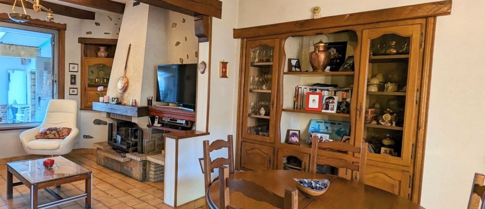 House 5 rooms of 99 m² in Orly (94310)