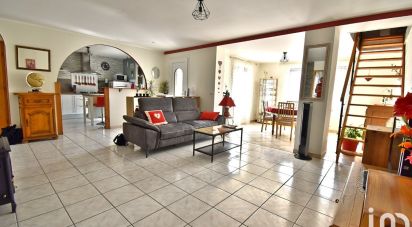 Maison 4 pièces de 97 m² à Saint-Cyr (71240)