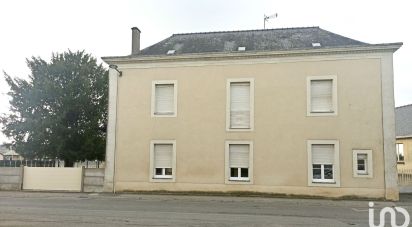 House 8 rooms of 154 m² in Meslay-du-Maine (53170)