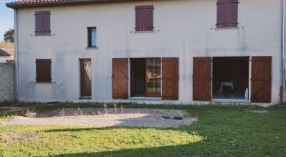 Maison 7 pièces de 216 m² à Hampigny (10500)