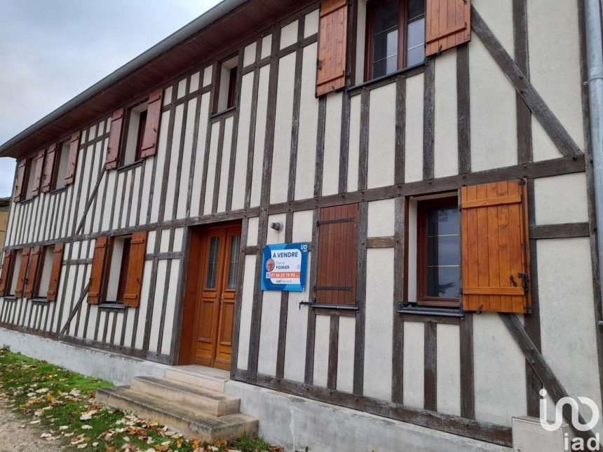 Maison 7 pièces de 216 m² à Hampigny (10500)