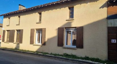 Maison 4 pièces de 154 m² à Sainte-Soline (79120)