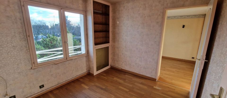 House 6 rooms of 114 m² in Chelles (77500)