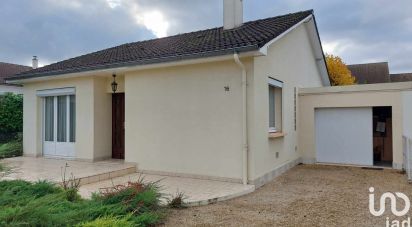 House 4 rooms of 80 m² in Saint-Doulchard (18230)